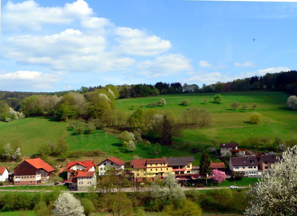 Hotel Gasthof Zur Krone Oberzent المظهر الخارجي الصورة