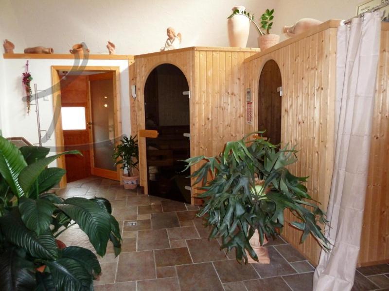 Hotel Gasthof Zur Krone Oberzent الغرفة الصورة
